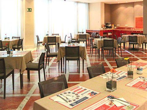 Th Boadilla Ξενοδοχείο Boadilla del Monte Εξωτερικό φωτογραφία